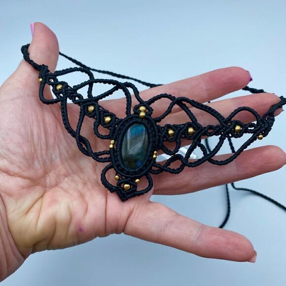 Labradorite Macramé Celine Floral Mandala Brass Boho Necklace - Picture 8 of 9